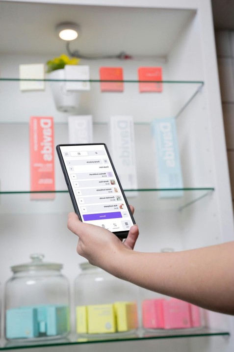 Bank plan comparison visuals